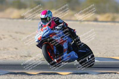 media/Jan-10-2025-CVMA Friday Practice (Fri) [[489e0da257]]/Group 4 and Trackday/Session 5 (Turn 7)/